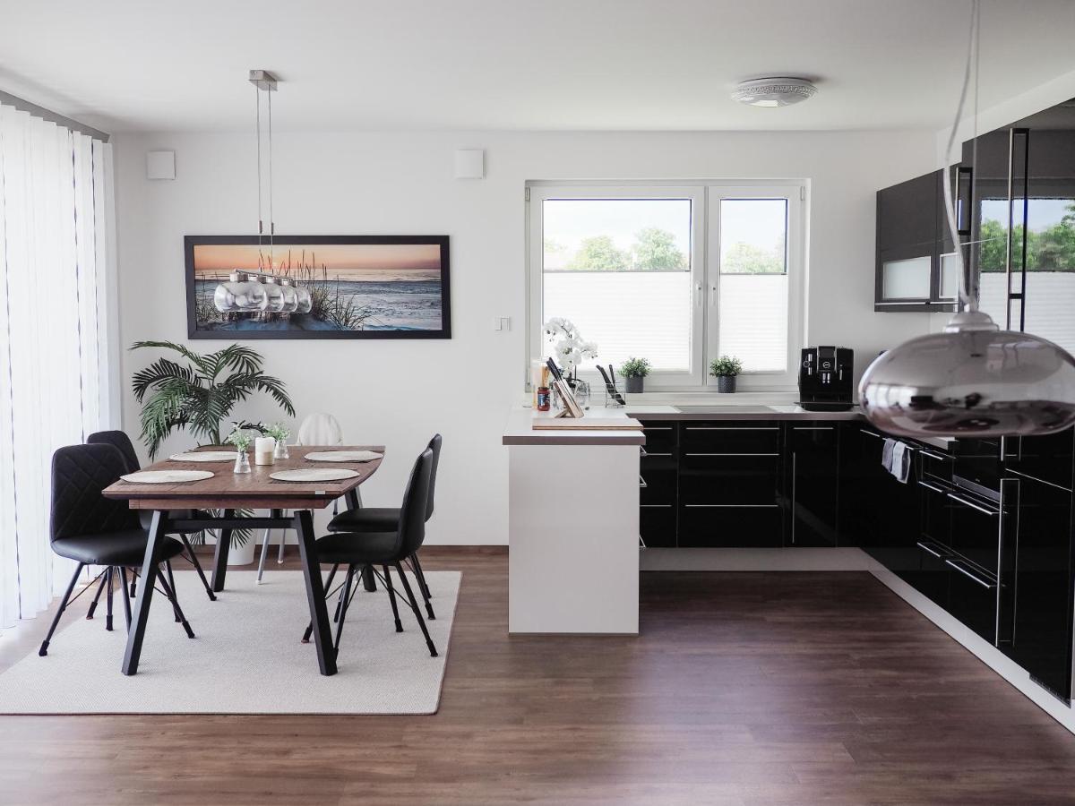 Moderne Ferienwohnung Mit Seeblick & Terrasse 96Qm Grossraeschen Exteriér fotografie